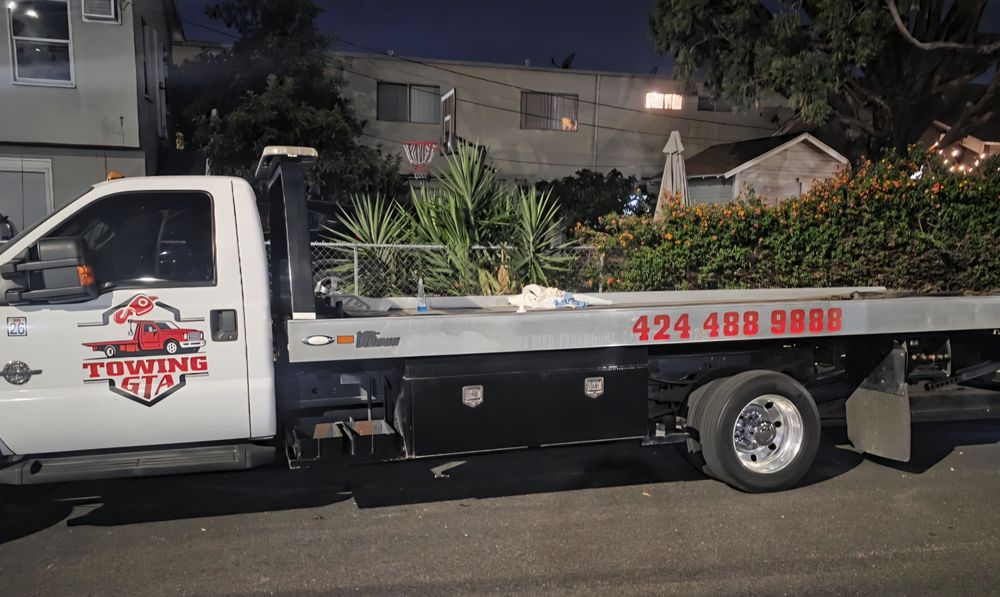 Towing GTA flatbed tow truck on a night call